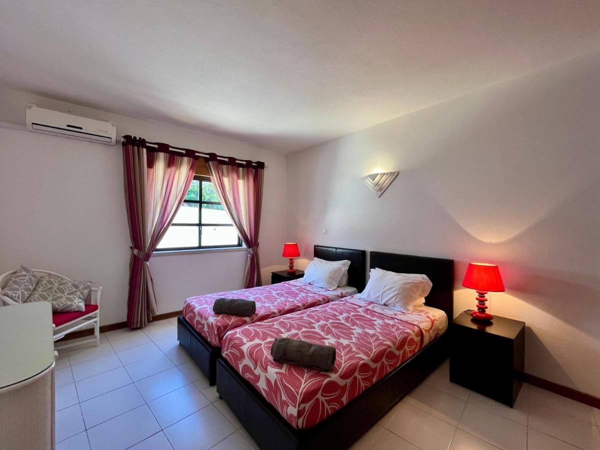 136 Carvoeiro Apartment *